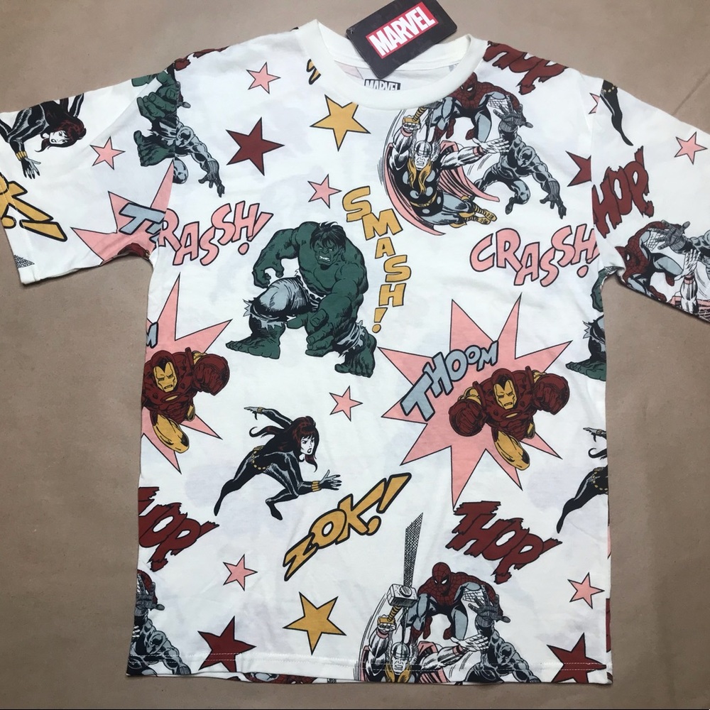 NWT Marvel Avengers Vintage Style T-Shirt Youth XL